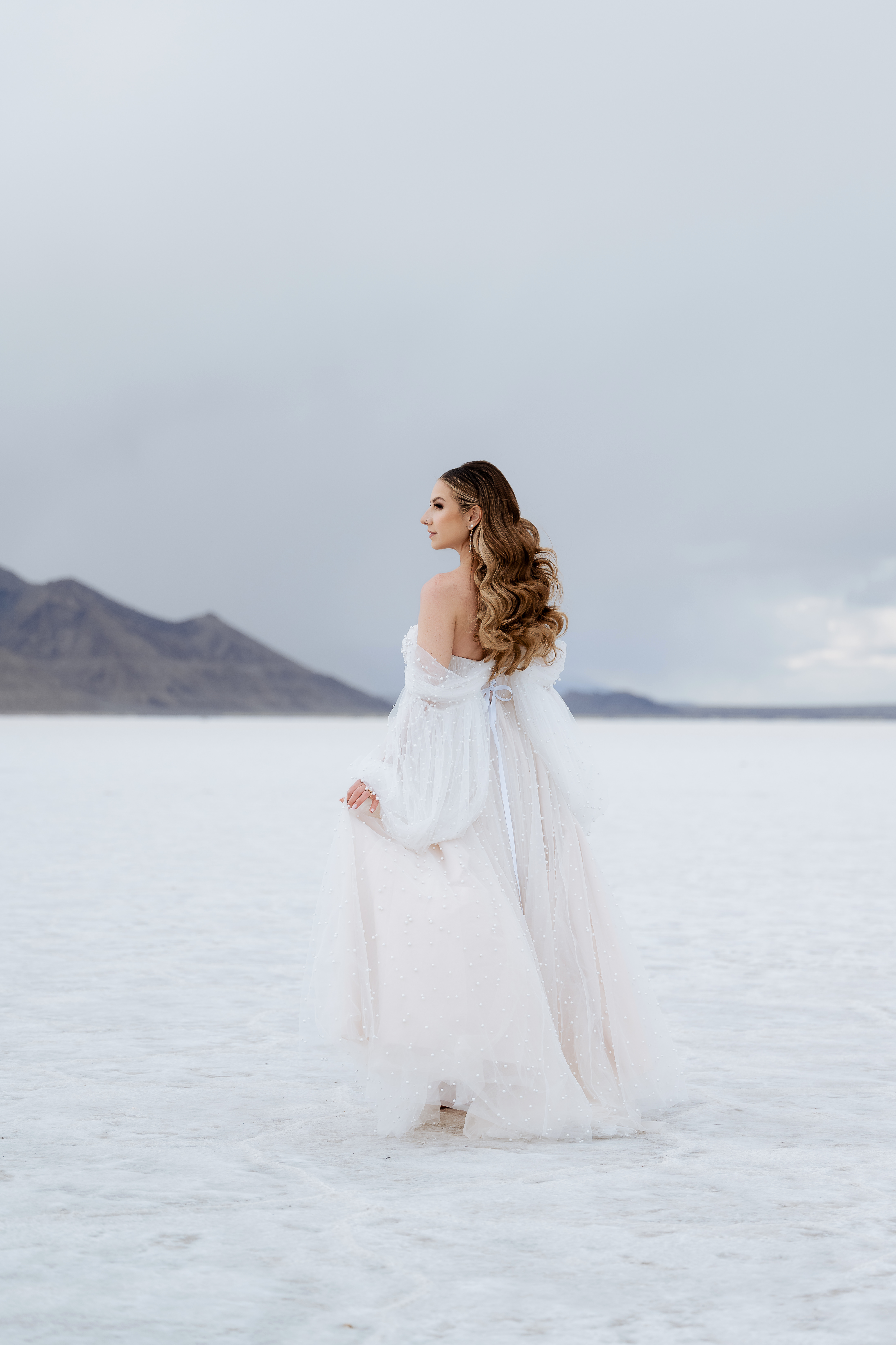 Bridal hair and makeup at the Salt Flats, Utah